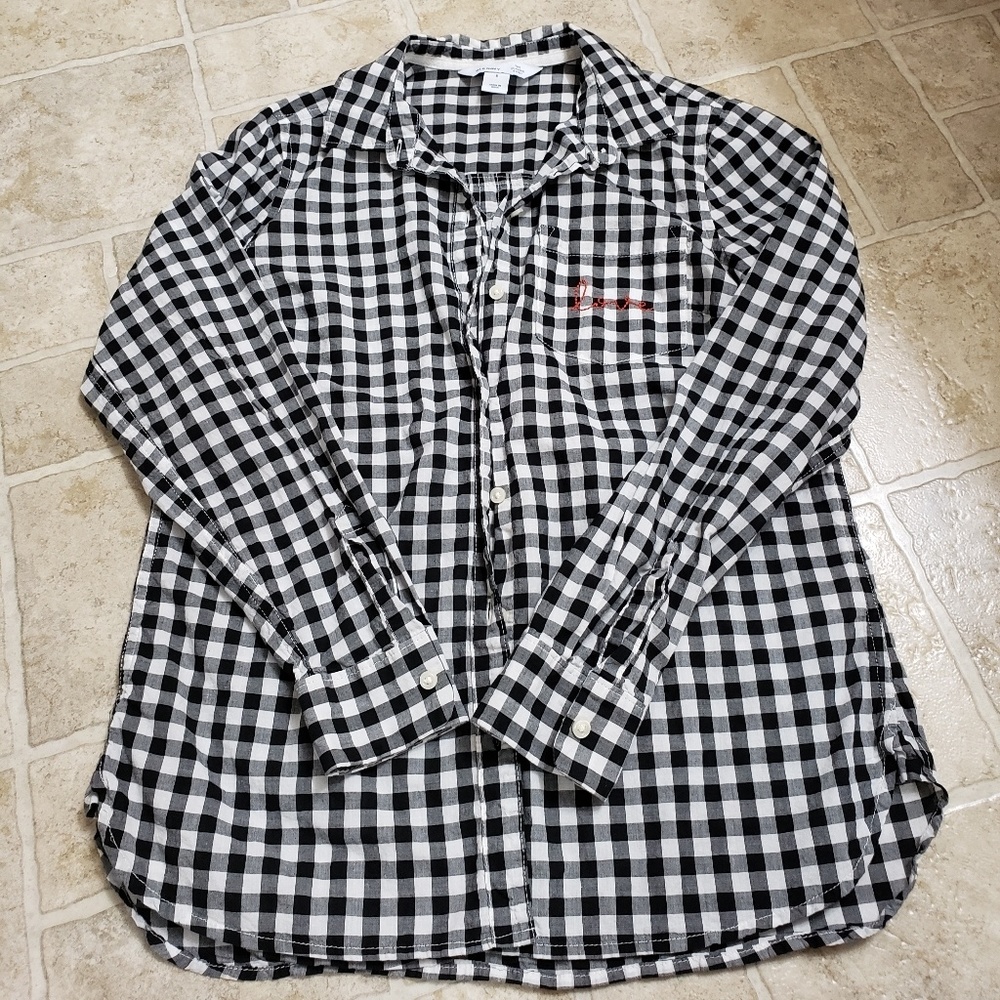 Old Navy Long Sleeve Button Up Shirt